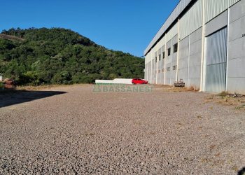 Pavilhão com 4600m², no bairro Jardim das Hortências em Caxias do Sul para Alugar