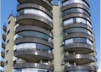 Apartamento com 260m², 3 dormitórios, 2 vagas, no bairro Rio Branco em Caxias do Sul para Comprar