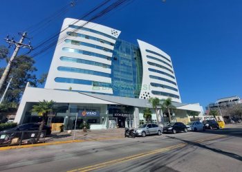 Sala com 60m², no bairro Villagio Iguatemi em Caxias do Sul para Alugar