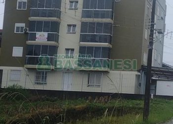 Apartamento com 47m², 2 dormitórios, 1 vaga, no bairro Desvio Rizzo em Caxias do Sul para Comprar
