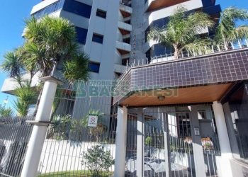 Apto Mobiliado com 270m², 4 dormitórios, 3 vagas, no bairro Cristo Redentor em Caxias do Sul para Alugar