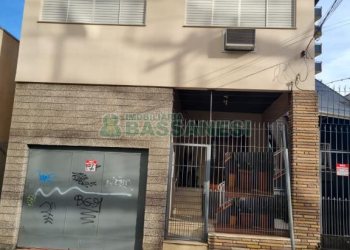 Casa com 263m², no bairro São Pelegrino em Caxias do Sul para Comprar
