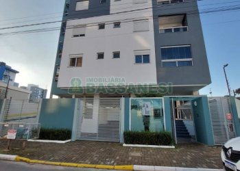 Apartamento com 90m², 2 dormitórios, 2 vagas, no bairro Vila Verde em Caxias do Sul para Alugar