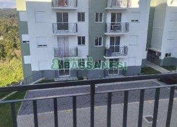 Apto Mobiliado com 58m², 2 dormitórios, 1 vaga, no bairro Belo Horizonte em Caxias do Sul para Alugar