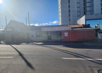 Casa com 588m², no bairro Sagrada Família em Caxias do Sul para Comprar