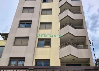 Apartamento com 62m², 1 dormitório, 1 vaga, no bairro Rio Branco em Caxias do Sul para Alugar