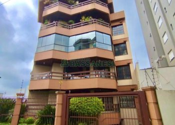 Apartamento com 120m², 3 dormitórios, 2 vagas, no bairro Pio X em Caxias do Sul para Comprar