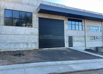 Pavilhão com 640m², no bairro Jardim das Hortências em Caxias do Sul para Alugar