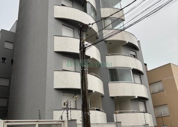 Apto Mobiliado com 62m², 2 dormitórios, 1 vaga, no bairro Vinhedos em Caxias do Sul para Alugar