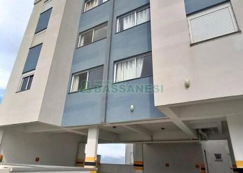 Apartamento com 42m², 2 dormitórios, 1 vaga, no bairro De Zorzi em Caxias do Sul para Comprar