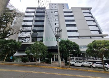 Sala com 33m², no bairro Centro em Caxias do Sul para Alugar