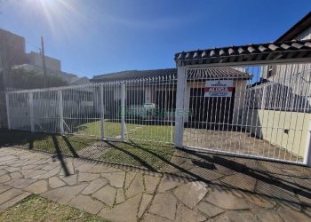 Casa com 150m², 3 dormitórios, 2 vagas, no bairro Cidade Nova em Caxias do Sul para Alugar