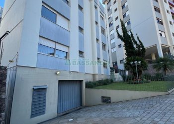 Apartamento com 106m², 3 dormitórios, 1 vaga, no bairro Centro em Caxias do Sul para Comprar