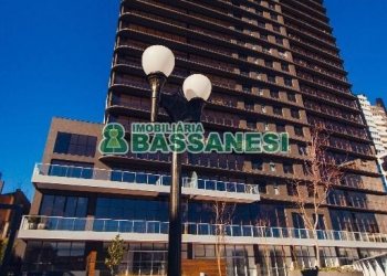 Apartamento com 178m², 3 dormitórios, 3 vagas, no bairro Centro em Caxias do Sul para Comprar