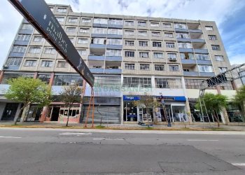 Loja com 130m², no bairro São Pelegrino em Caxias do Sul para Alugar
