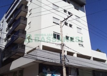 Apto Mobiliado com 52m², 1 dormitório, 1 vaga, no bairro Centro em Caxias do Sul para Alugar