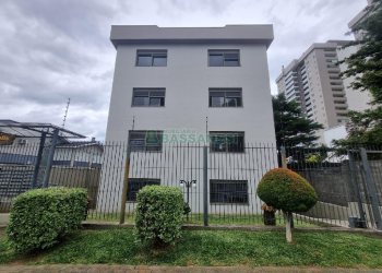 Apartamento com 65m², 2 dormitórios, 1 vaga, no bairro Petrópolis em Caxias do Sul para Alugar