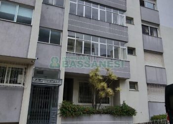 Apartamento com 98m², 3 dormitórios, 1 vaga, no bairro Santa Catarina em Caxias do Sul para Comprar
