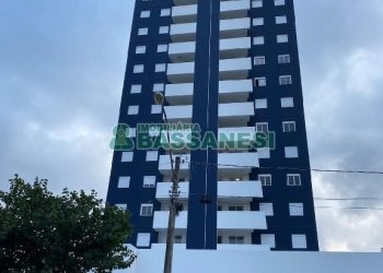 Apto Mobiliado com 55m², 2 dormitórios, 1 vaga, no bairro Vila Verde em Caxias do Sul para Alugar
