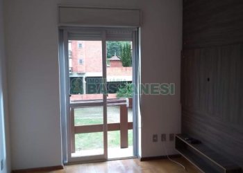Apartamento com 42m², 2 dormitórios, no bairro Sagrada Família em Caxias do Sul para Comprar