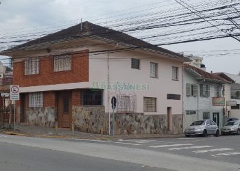 Casa com 70m², 2 dormitórios, no bairro Pio X em Caxias do Sul para Comprar