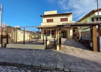 Casa com 179m², 3 dormitórios, 2 vagas, no bairro Santa Catarina em Caxias do Sul para Alugar ou Comprar