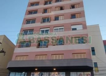 Apartamento com 78m², 2 dormitórios, 1 vaga, no bairro Centro em Caxias do Sul para Comprar