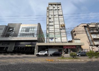 Apartamento com 86m², 2 dormitórios, 1 vaga, no bairro São Pelegrino em Caxias do Sul para Alugar