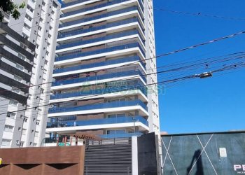 Apartamento com 149m², 3 dormitórios, 2 vagas, no bairro Rio Branco em Caxias do Sul para Comprar