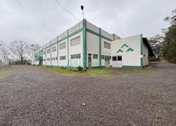 Pavilhão com 6000m², no bairro Santa Catarina em Caxias do Sul para Alugar