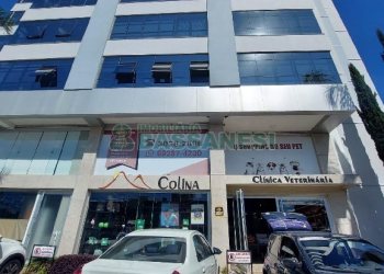 Sala com 55m², 1 vaga, no bairro Colina Sorriso em Caxias do Sul para Alugar