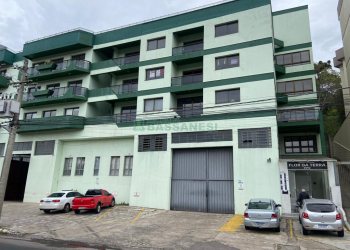 Sala com 67m², no bairro Universitário em Caxias do Sul para Comprar