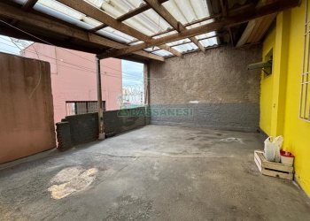 Casa com 62m², 2 dormitórios, no bairro Rio Branco em Caxias do Sul para Alugar