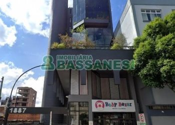 Sala com 80m², 3 vagas, no bairro Centro em Caxias do Sul para Alugar ou Comprar
