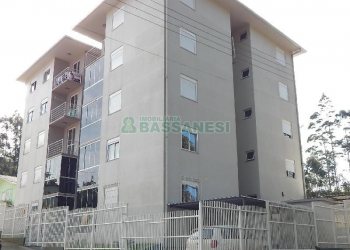 Apto Mobiliado com 68m², 1 dormitório, 1 vaga, no bairro Desvio Rizzo em Caxias do Sul para Alugar