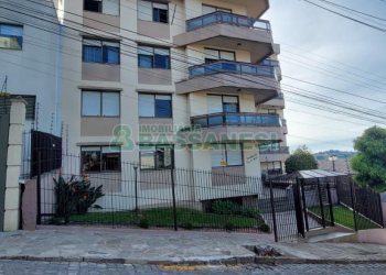 Apto/Cobertura com 132m², 3 dormitórios, 2 vagas, no bairro Pio X em Caxias do Sul para Comprar