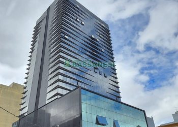 Sala com 23m², no bairro Centro em Caxias do Sul para Comprar