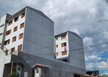 Apartamento com 70m², 3 dormitórios, 1 vaga, no bairro Santa Catarina em Caxias do Sul para Comprar