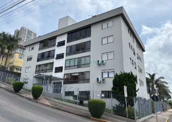 Apto Mobiliado com 98m², no bairro Universitário em Caxias do Sul para Alugar