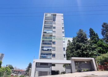 Apartamento com 73m², 2 dormitórios, 2 vagas, no bairro Lourdes em Caxias do Sul para Alugar