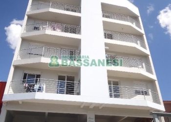 Apartamento com 54m², 2 dormitórios, 1 vaga, no bairro Santa Catarina em Caxias do Sul para Alugar