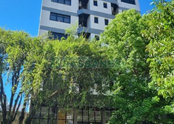 Sala com 90m², 1 vaga, no bairro Centro em Caxias do Sul para Alugar