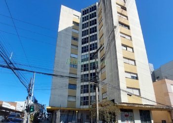 Apto Mobiliado com 85m², 3 dormitórios, no bairro Centro em Caxias do Sul para Alugar