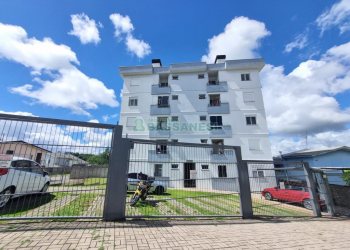 Apartamento com 48m², 2 dormitórios, -1 vaga, no bairro Industrial em Caxias do Sul para Alugar