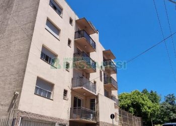 Apartamento com 88m², 2 dormitórios, 1 vaga, no bairro Madureira em Caxias do Sul para Comprar