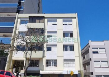 Apartamento com 102m², 3 dormitórios, 1 vaga, no bairro Centro em Caxias do Sul para Comprar