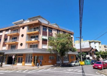 Sala com 150m², no bairro Pio X em Caxias do Sul para Alugar