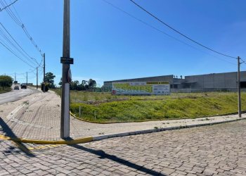 Terreno, no bairro Interlagos em Caxias do Sul para Comprar