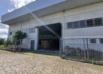 Pavilhão com 576m², no bairro São Luiz em Caxias do Sul para Alugar
