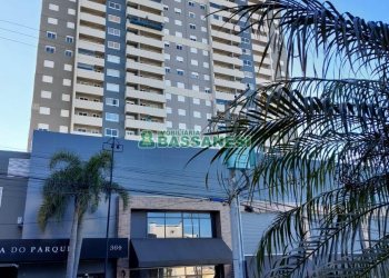 Apartamento com 45m², 1 dormitório, 1 vaga, no bairro Madureira em Caxias do Sul para Alugar